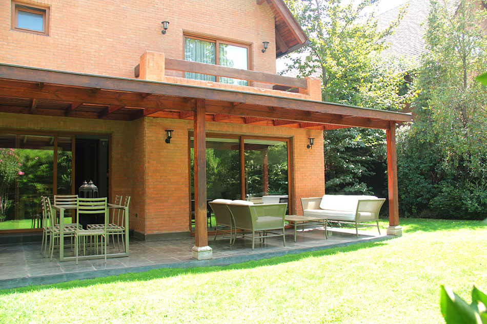 Inglesa en condominio  Jardín de La Dehesa