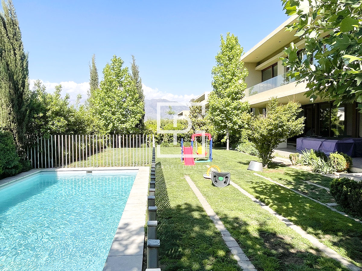 SE VENDE maravillosa mediterránea en La Dehesa