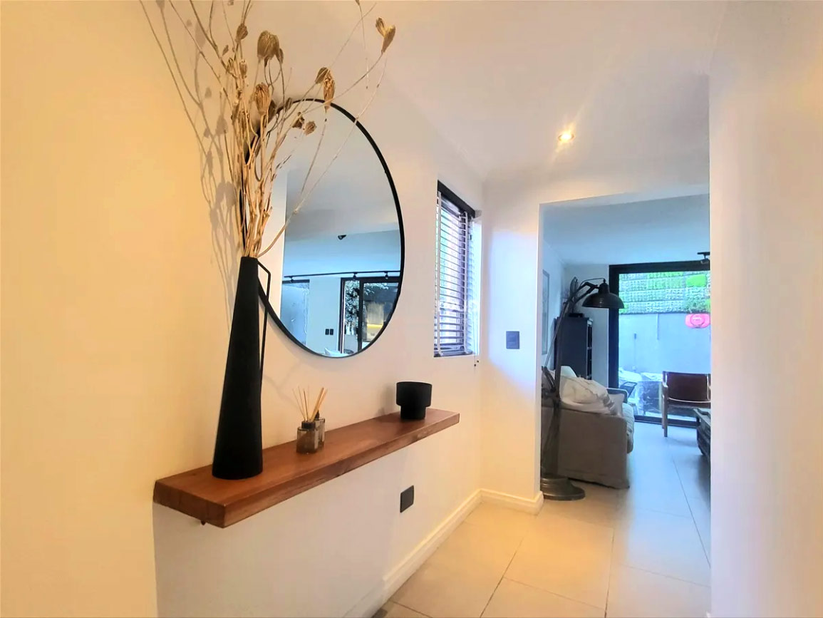 Se vende Casa Completamente remodelada en La Dehesa